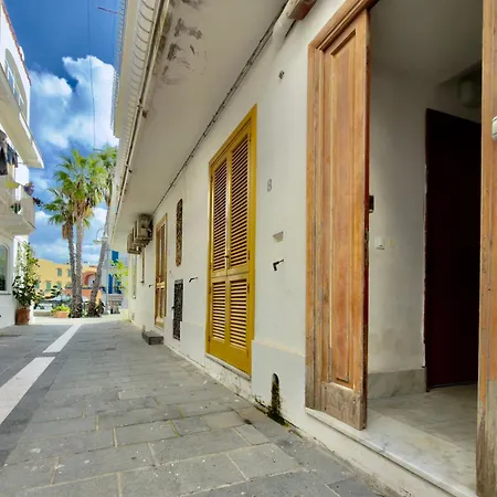 Casa Di Rosa - 500m From The Appartement Ischia